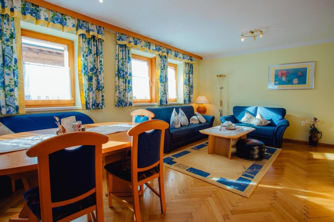 Appartement Erika By Monicare Seefeld in Tirol Exterior photo